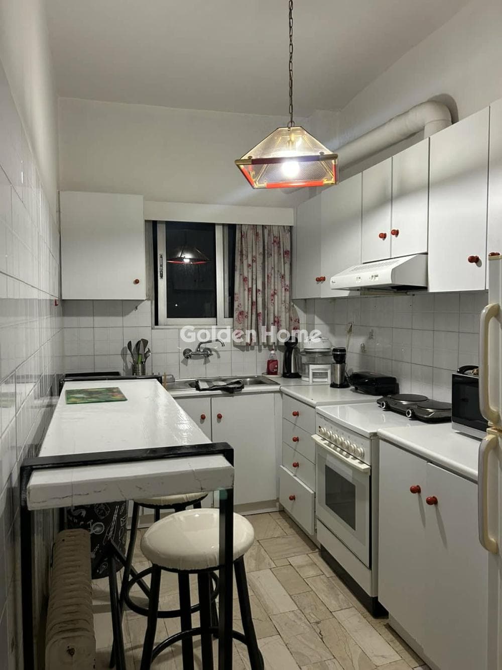 Apartment in Center, Elliniko — Photo 4 of 6