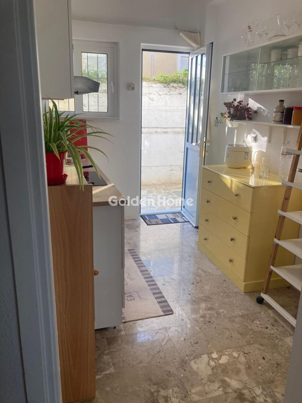 Apartment in Adames Oikismos Peloponnision, Kifisia — Photo 3 of 12