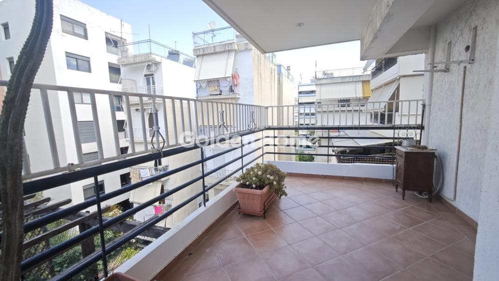 Apartment in Alsos, Nea Smyrni — Photo 19 of 40