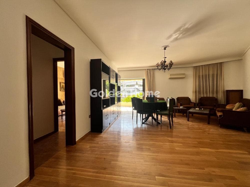 Apartment in Center, Nea Smyrni — Photo 1 of 15