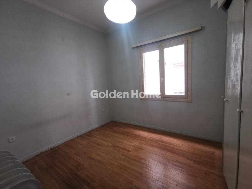 Apartment in akadimia Platonos, Kolonos - Kolokinthous — Photo 2 of 9
