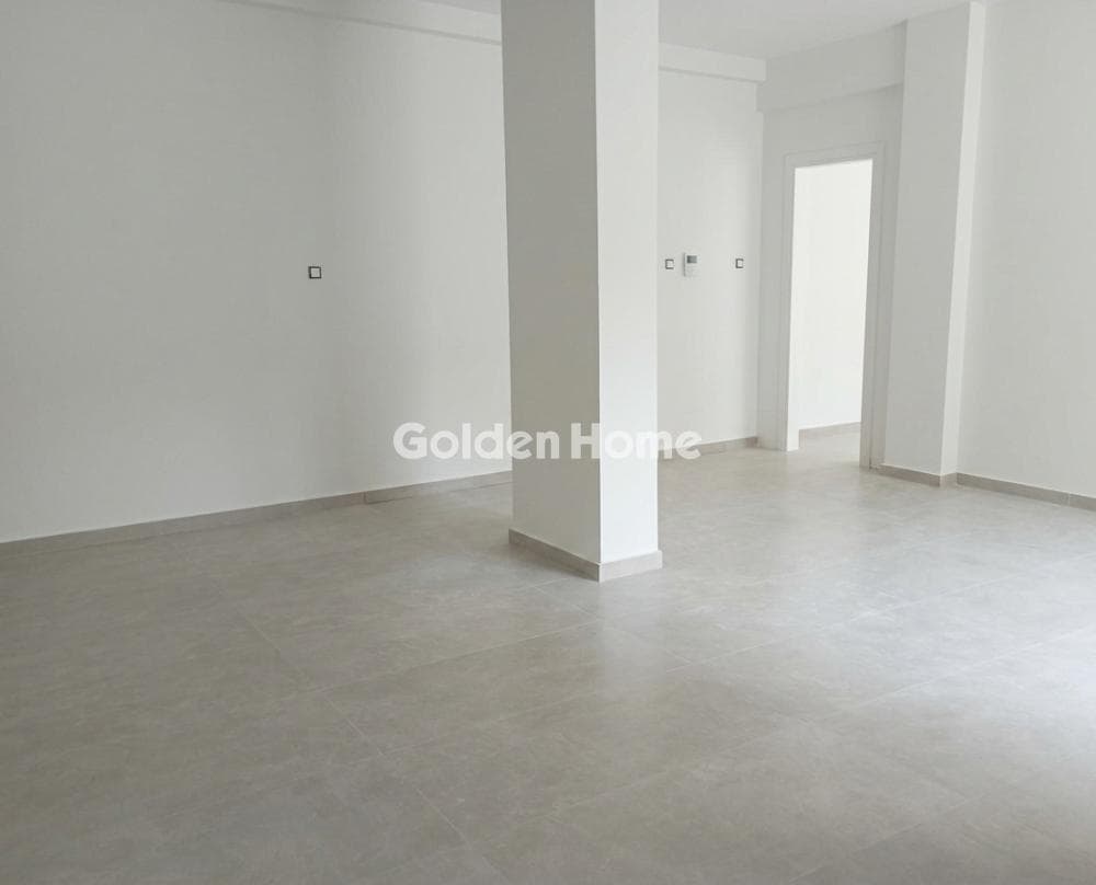 Office in Omonoia, Kentro — Photo 1 of 10