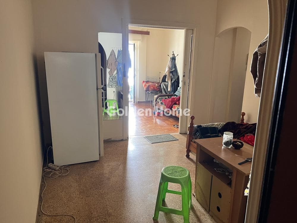 Apartment in Agios Panteleimonas, Attiki — Photo 1 of 8