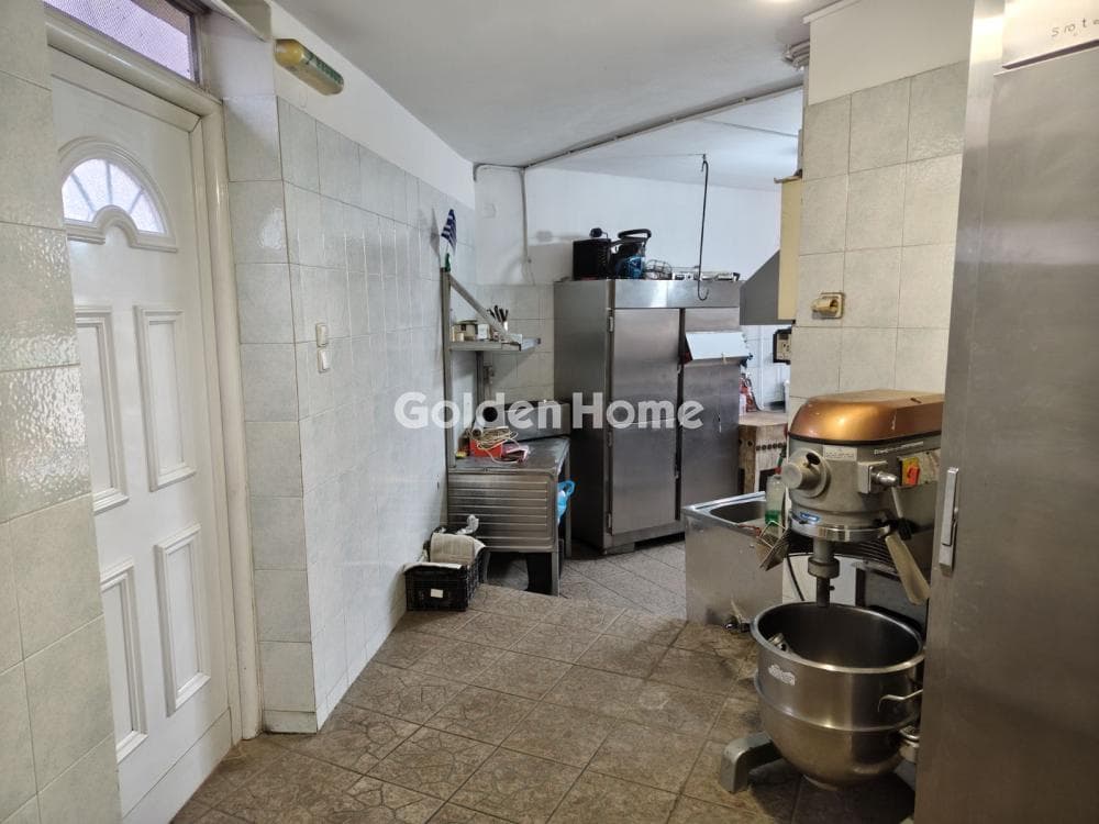 Retail Store in Megala Sxoinia A, Acharnes — Photo 16 of 19