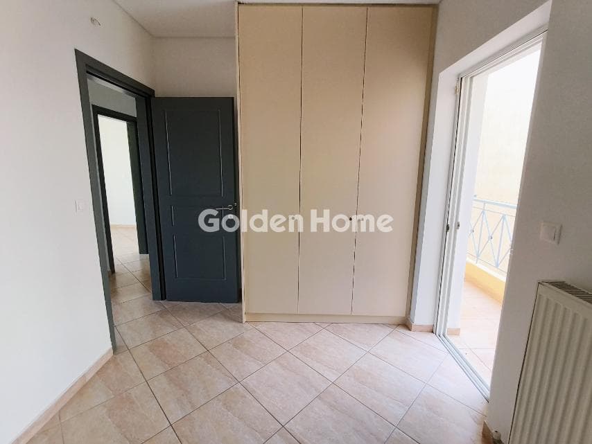 Apartment in Kokkinia, Nikaia — Photo 15 of 32