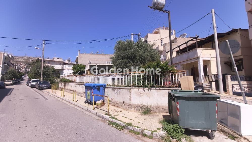 Building Plot in Center, Agia Varvara — Photo 3 of 4