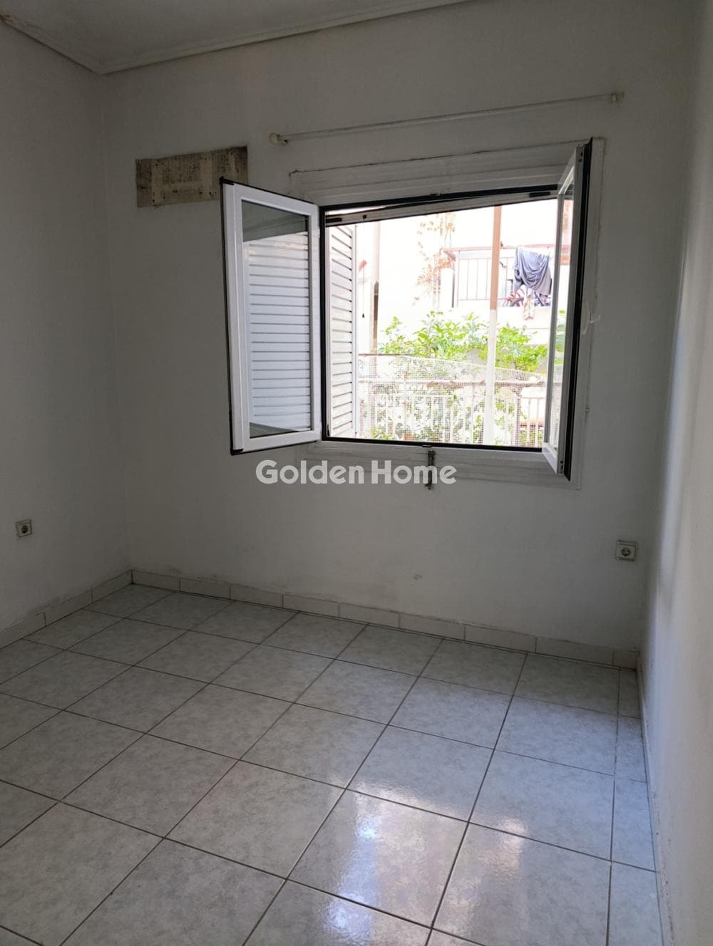 Apartment in Nisida, Nea Philadelfia — Photo 11 of 12