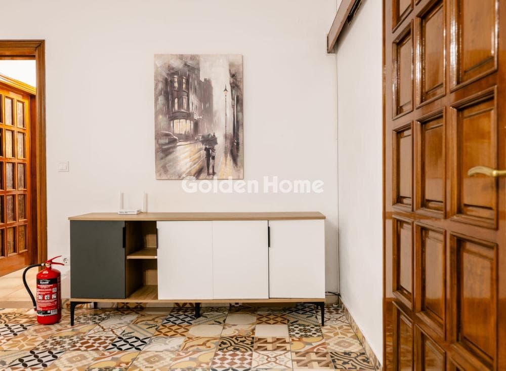 Apartment in Eleftherias square, Koridallos — Photo 3 of 16
