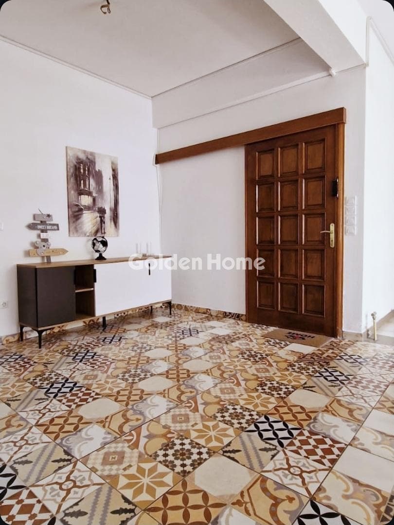Apartment in Eleftherias square, Koridallos — Photo 4 of 16