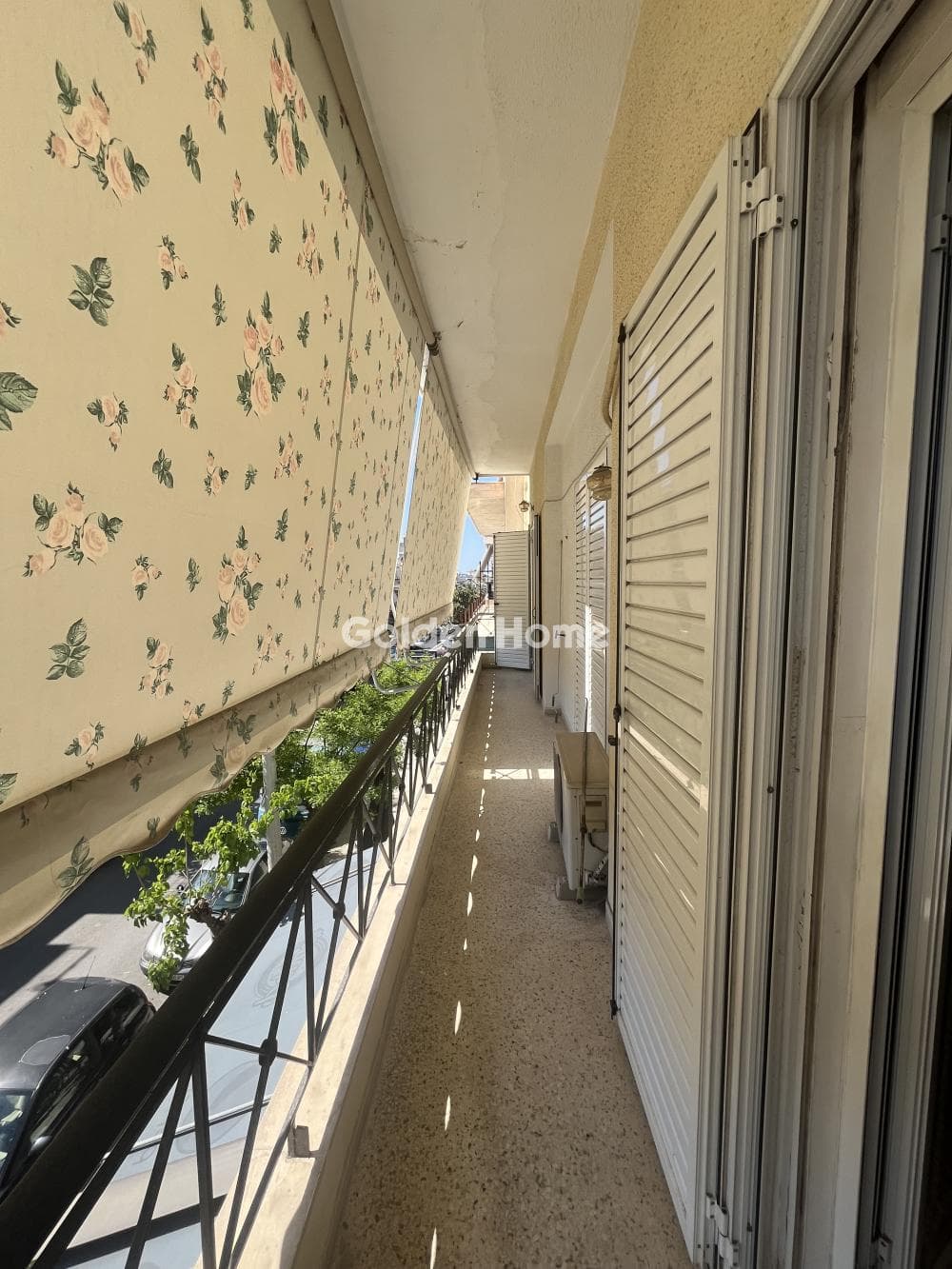 Apartment in Center, Petroupoli — Photo 1 of 15