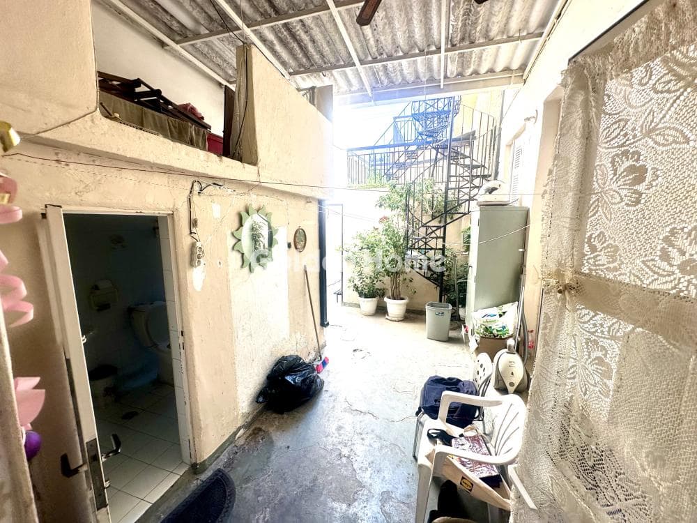 House in Anastasi, Keratsini — Photo 16 of 19