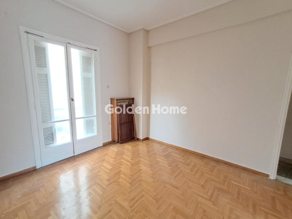 Apartment in Fokionos Negri, Kipseli — Photo 20 of 33