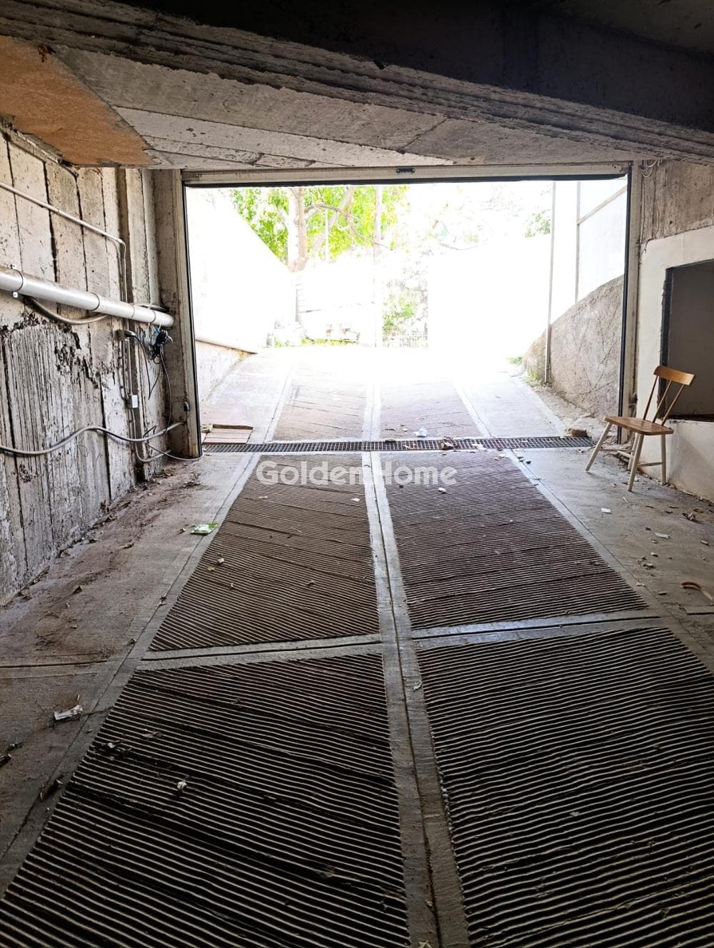 Warehouse in Agia Varvara Lykovrysis, Lykovrisi — Photo 2 of 9
