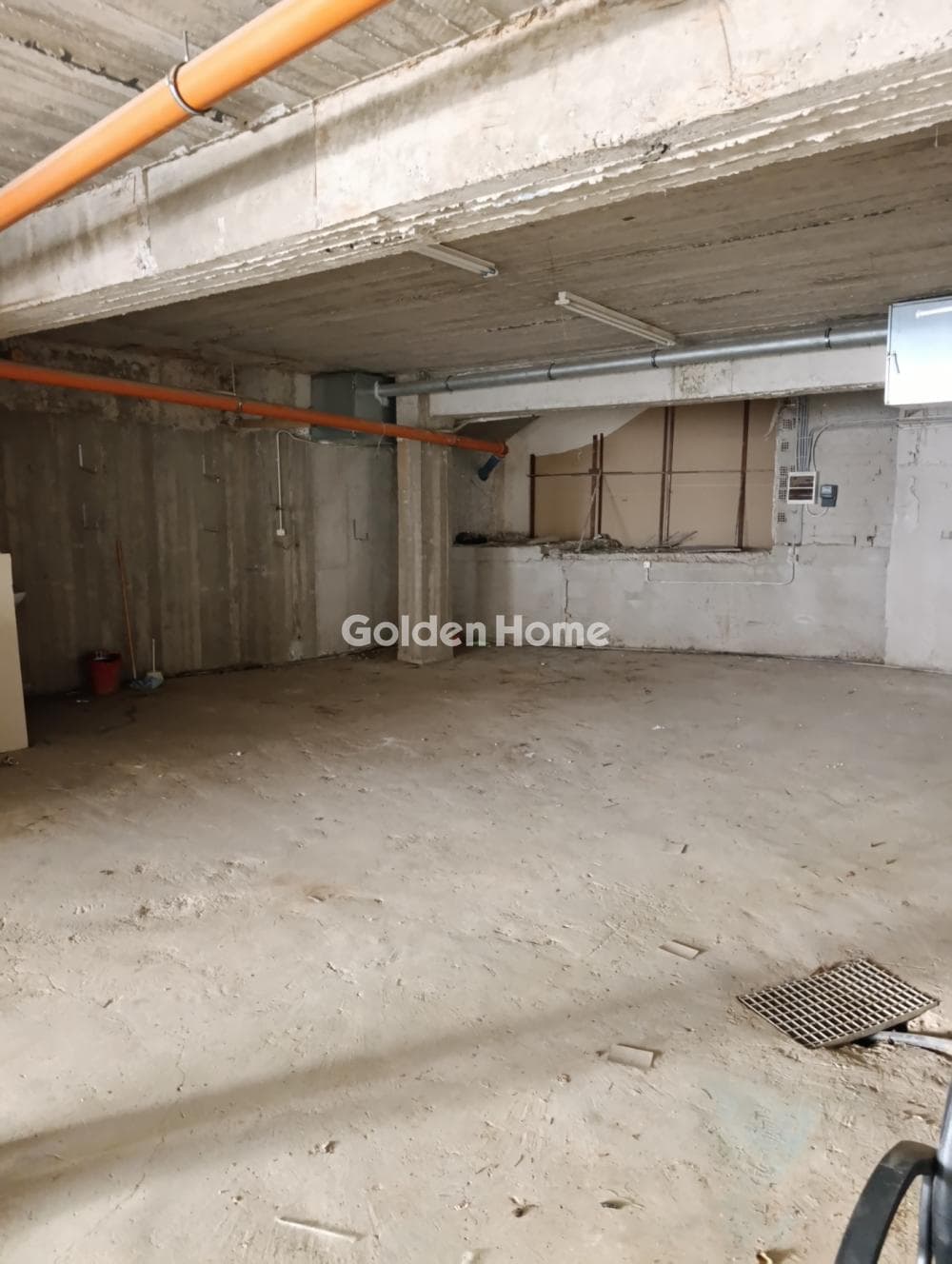 Warehouse in Agia Varvara Lykovrysis, Lykovrisi — Photo 6 of 9