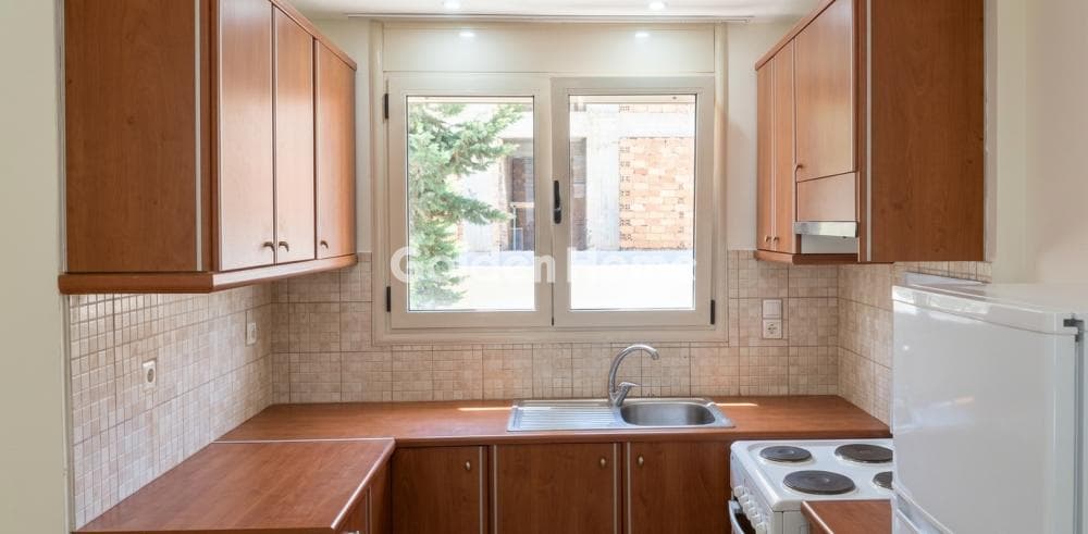 Apartment in Lazarou, Nea Ionia — Photo 2 of 7
