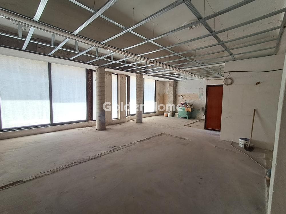 Κατάστημα στην Άγιος Ιωάννης Χρυσόστομος, Νίκαια — Φωτογραφία 4 από 6