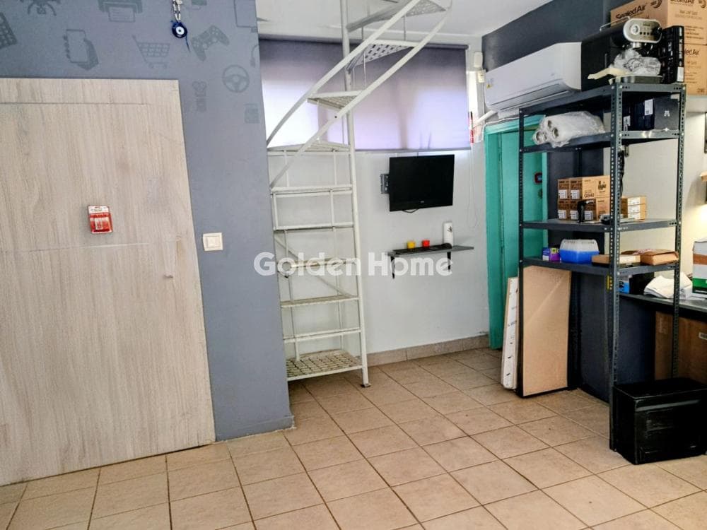 Office in Labrini, Galatsi — Photo 1 of 3