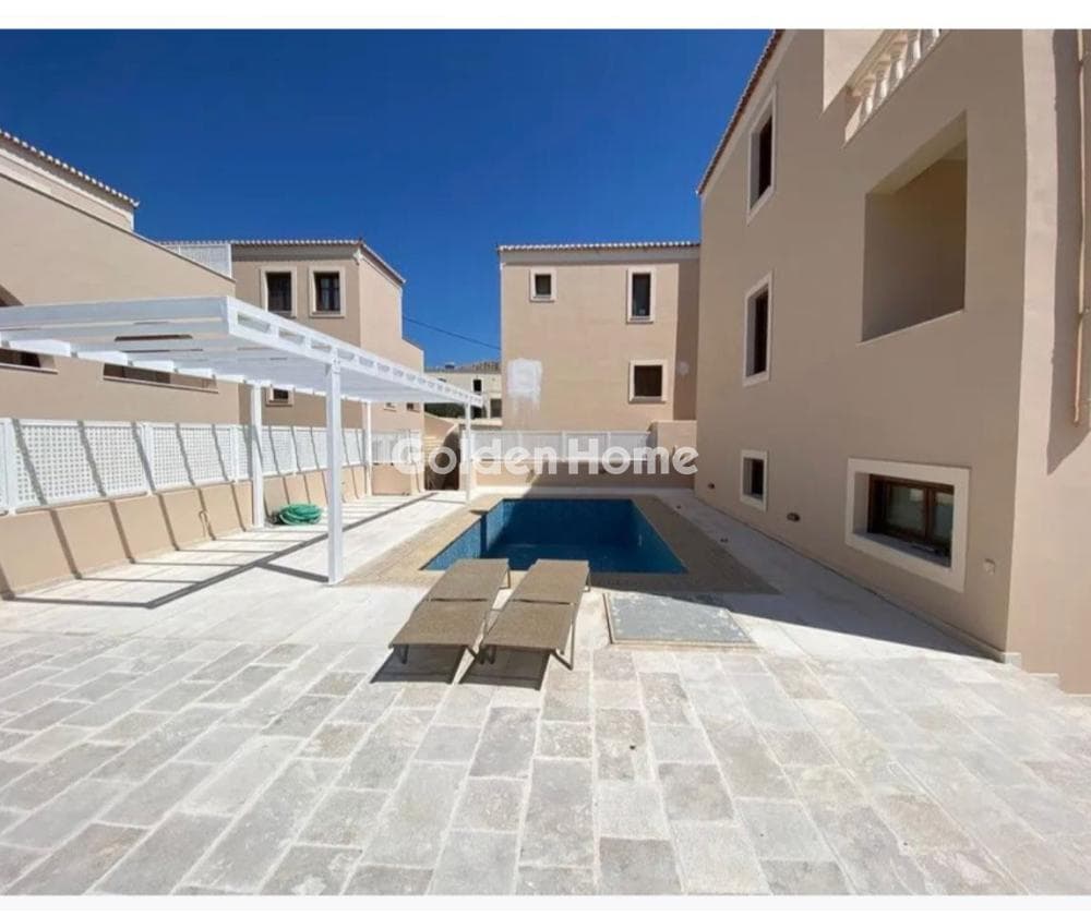 House in Kouzounos, Spetses — Photo 9 of 24