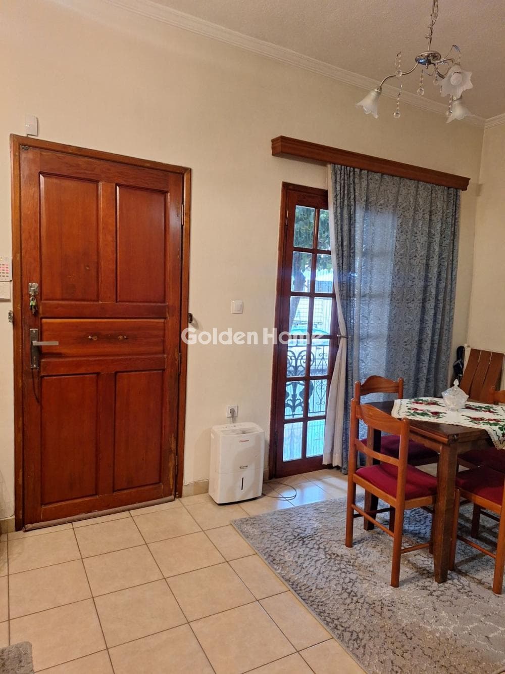 Apartment in Agia Sofia, Piraeus — Photo 7 of 16