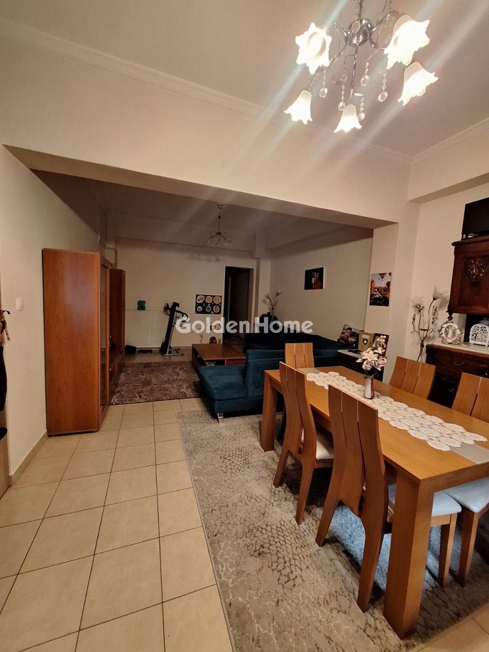 Apartment in Agia Sofia, Piraeus — Photo 3 of 16