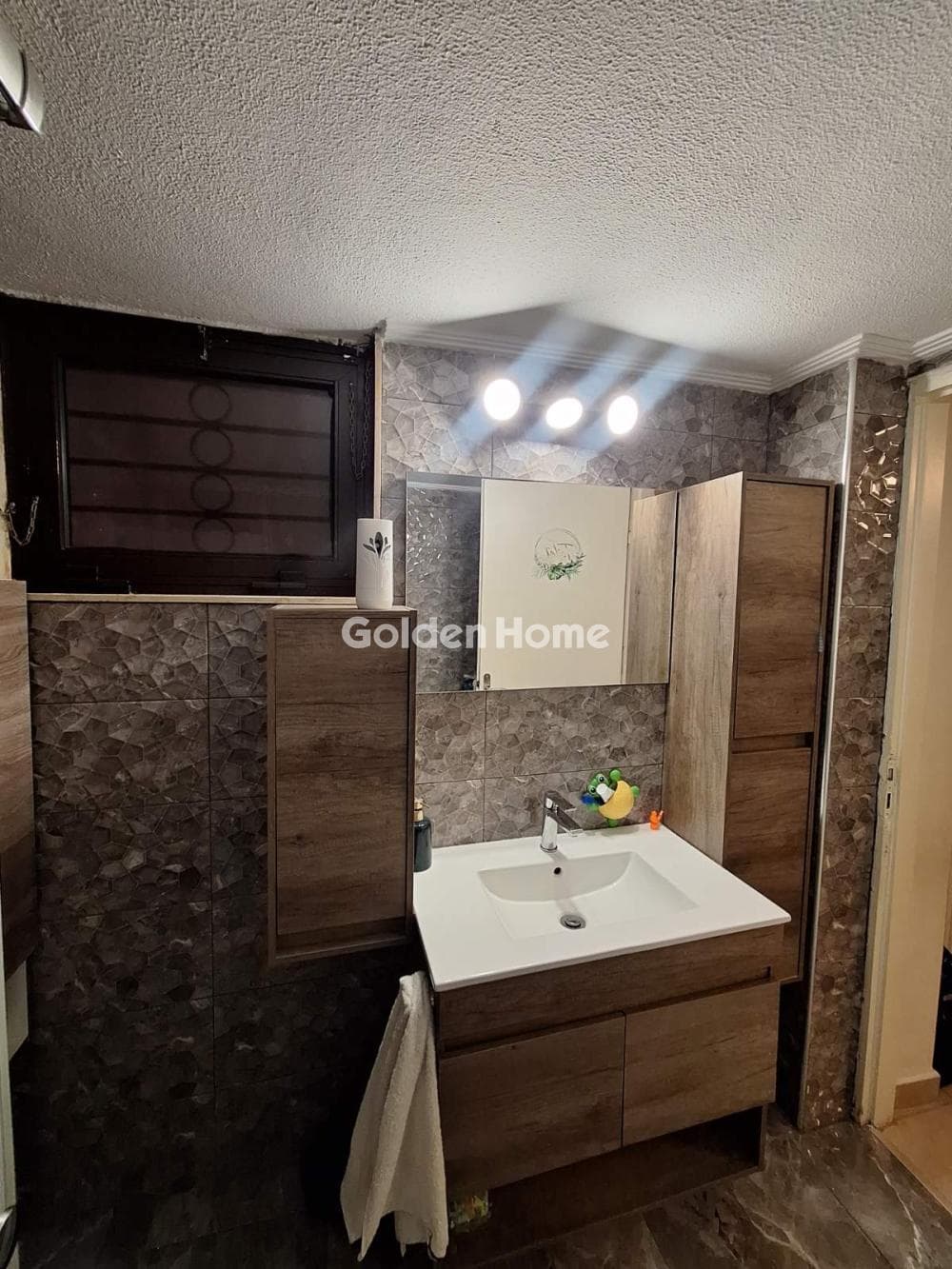 Apartment in Agia Sofia, Piraeus — Photo 16 of 16