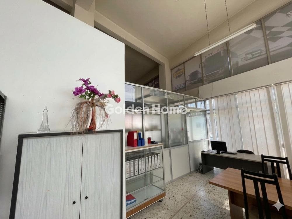 Κατάστημα στην Ακαδημία Πλάτωνος, Κολωνός - Κολοκυνθούς — Φωτογραφία 2 από 4