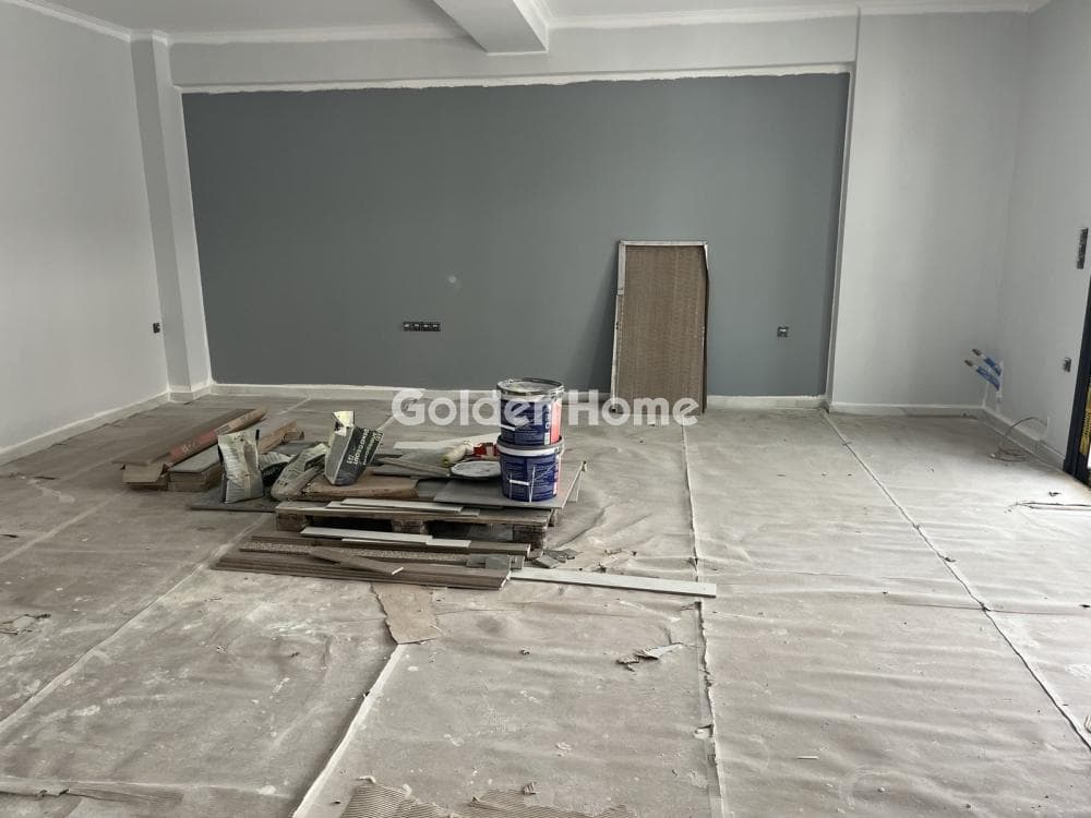 Apartment in Mitropoli, Piraeus — Photo 1 of 10