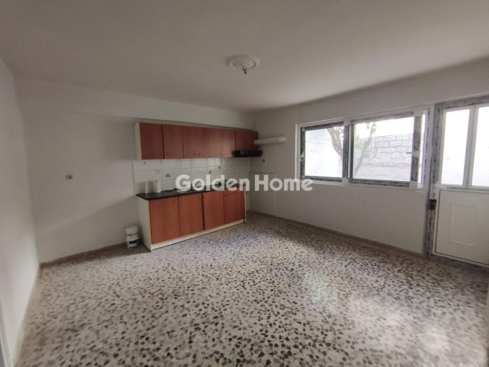 Apartment in Chomateri, Koridallos — Photo 3 of 14