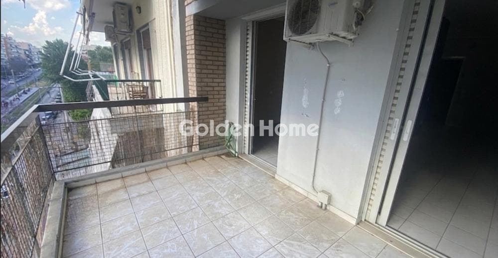 Apartment in Agia Paraskevi, Nea Smyrni — Photo 5 of 8