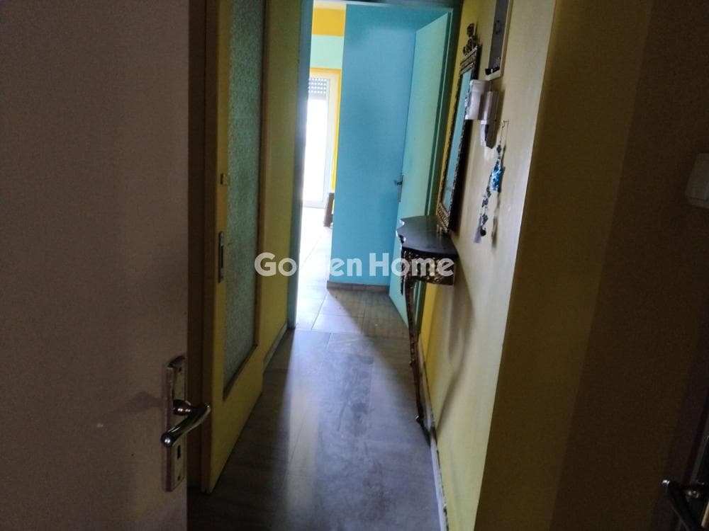 Apartment in Frourio, Patra — Photo 3 of 8