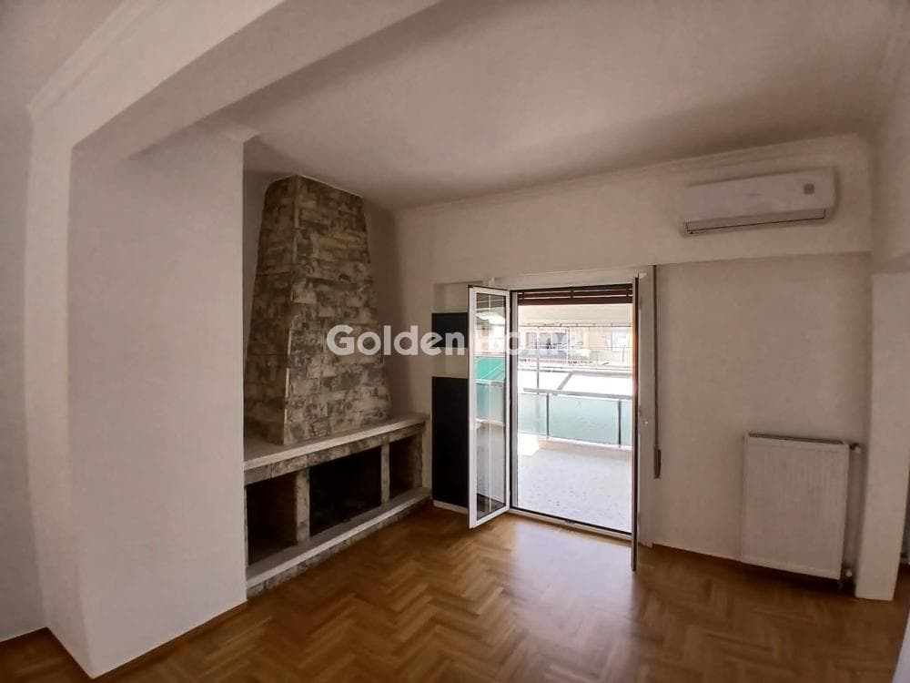 Apartment in Ag. Meletiou - Viktorias Sq. - Marni, Patision - Acharnon — Photo 1 of 25
