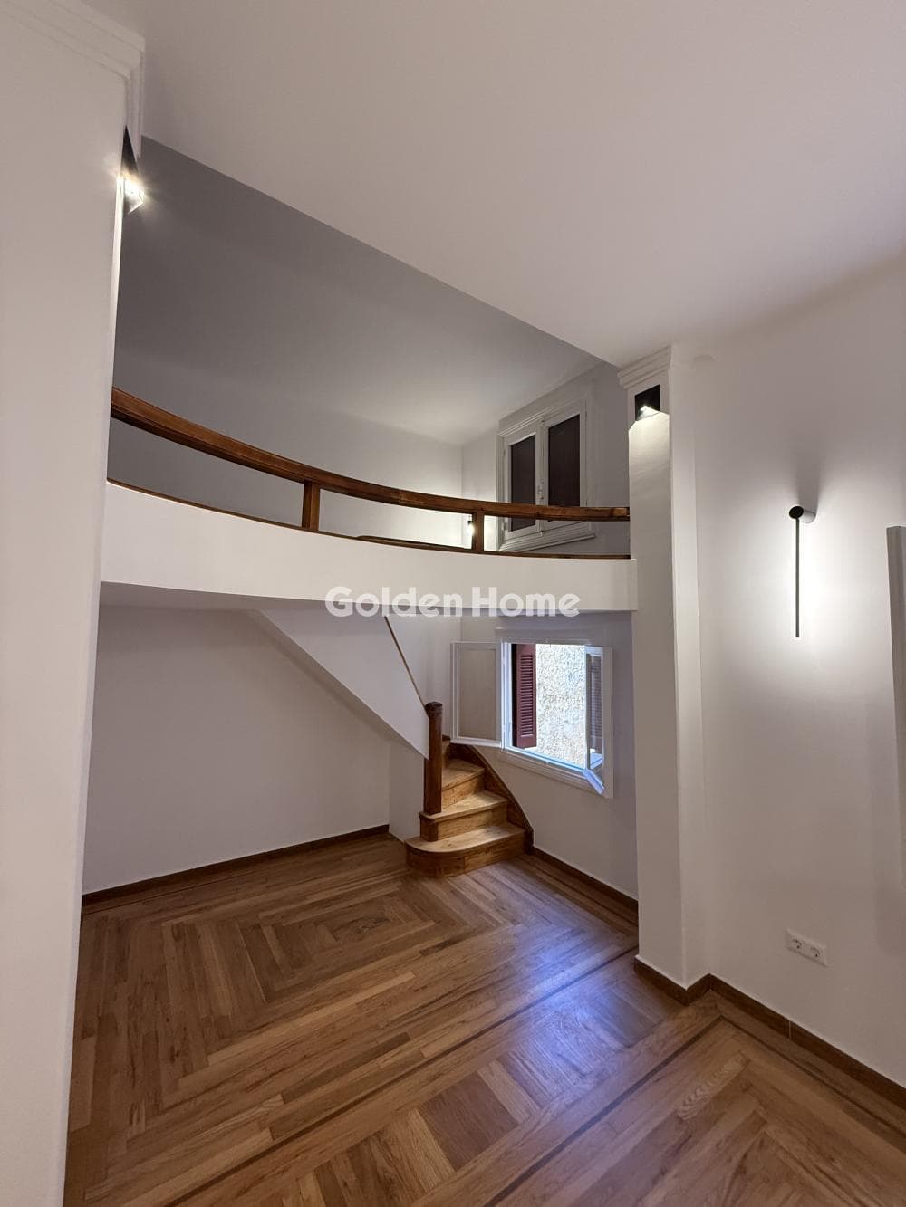 Apartment in Strefi, Exarchia - Neapoli — Photo 2 of 28