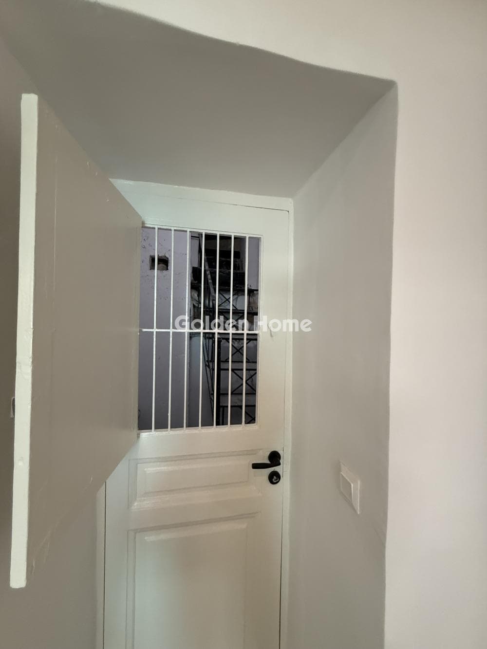 Apartment in Exarcheia, Exarchia - Neapoli — Photo 9 of 16