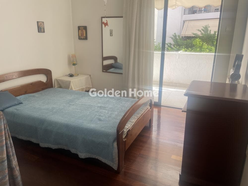 Apartment in Agia Paraskevi, Nea Smyrni — Photo 17 of 24