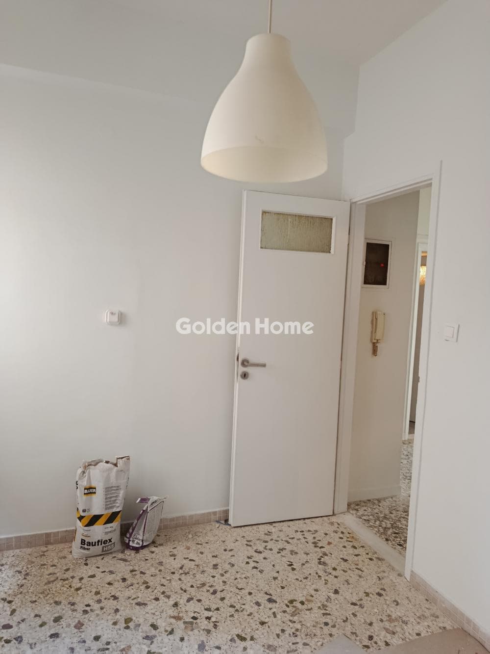 Apartment in Aspra Chomata, Peristeri — Photo 8 of 30