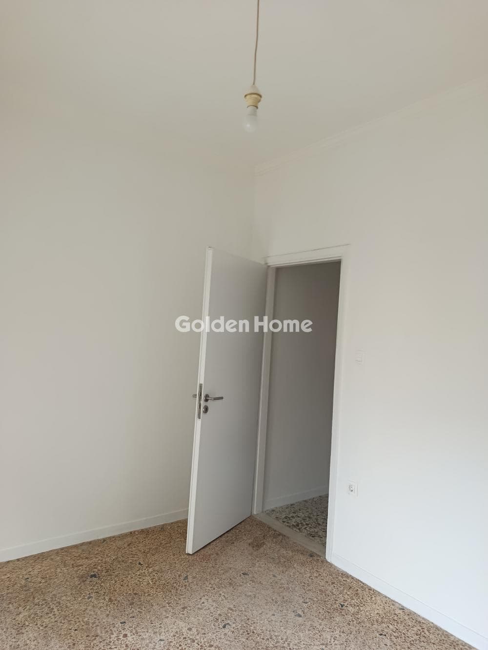 Apartment in Aspra Chomata, Peristeri — Photo 20 of 30
