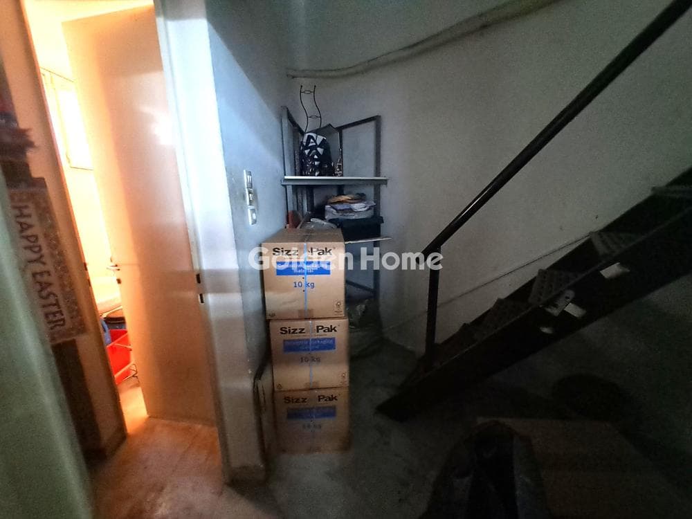 Retail Store in Trachones, Alimos — Photo 12 of 24