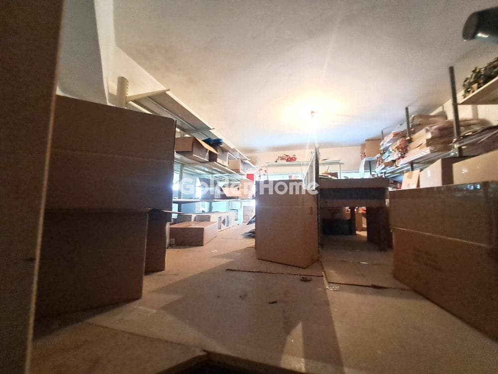Retail Store in Trachones, Alimos — Photo 19 of 24