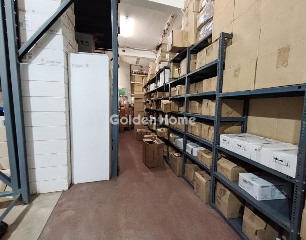 Retail Store in Palaio Irakleio, Lykovrisi — Photo 2 of 3