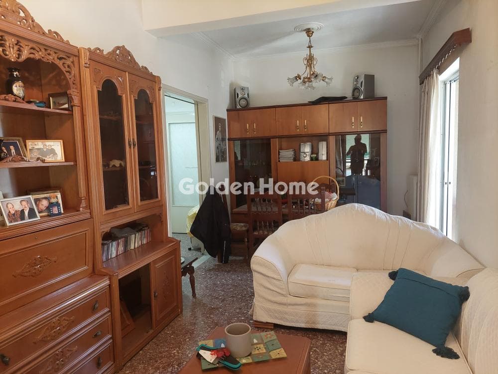 Apartment in Memou square, Koridallos — Photo 2 of 17
