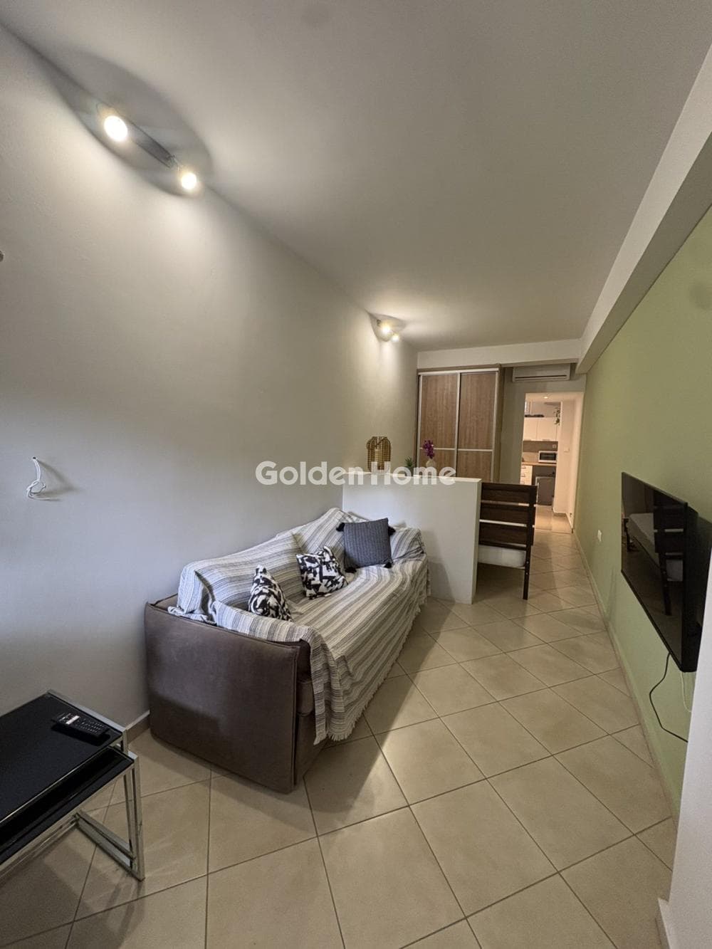 Apartment in Agios Panteleimonas, Patision - Acharnon — Photo 1 of 11