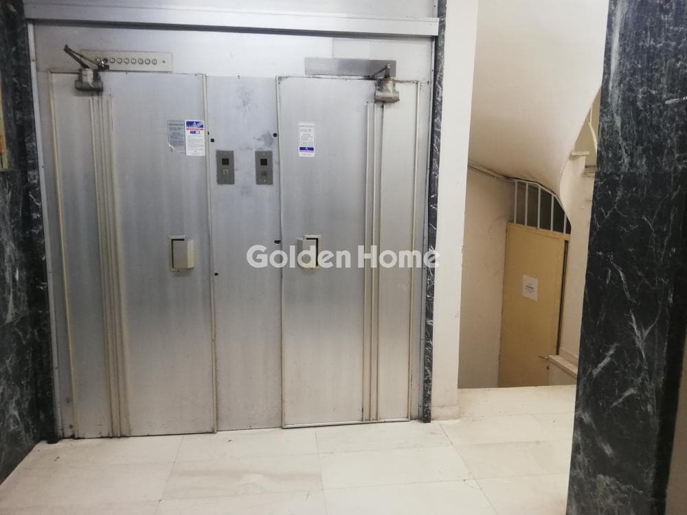 Office in Platia Kanigos, Exarchia - Neapoli — Photo 15 of 15