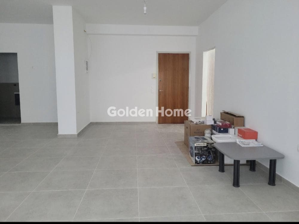 Office in Exarcheia, Exarchia - Neapoli — Photo 1 of 3