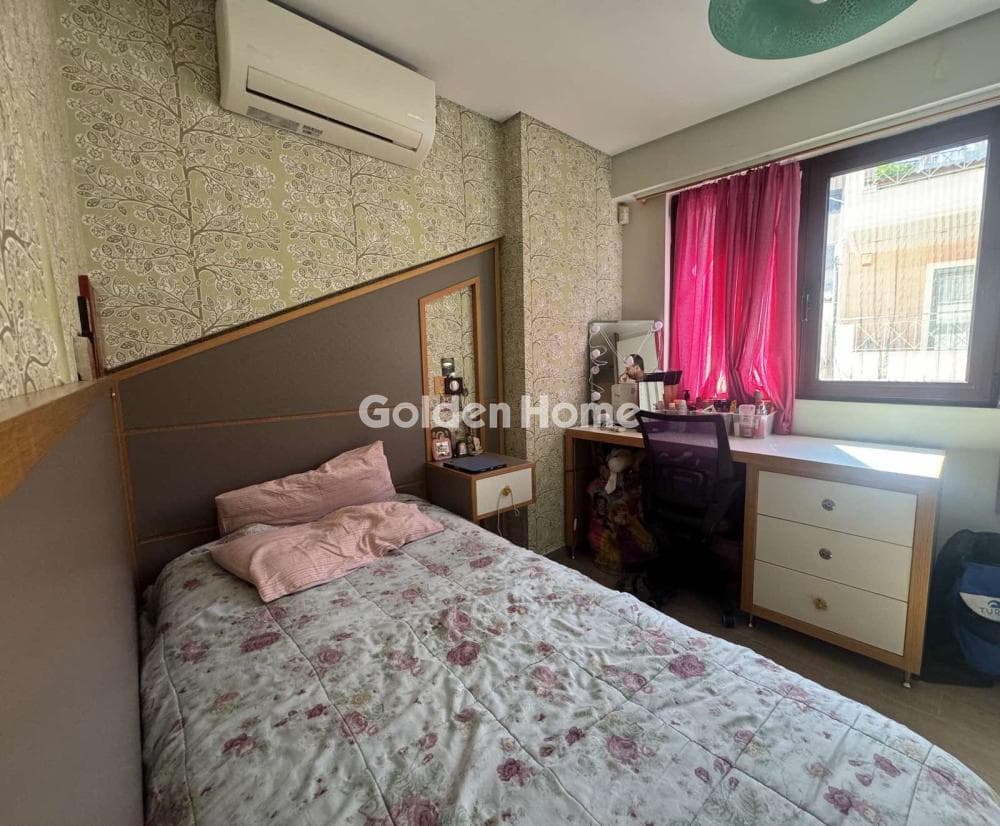 House in Kastella, Piraeus — Photo 9 of 39