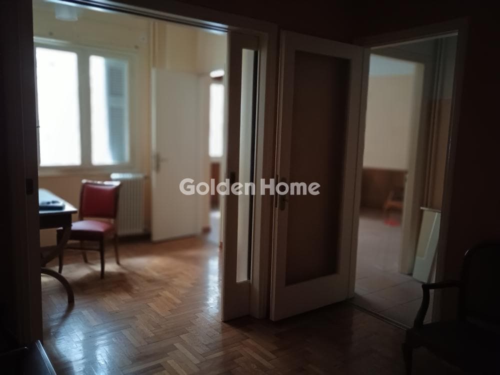 Apartment in Kolonaki, Kolonaki - Likavitos — Photo 4 of 38