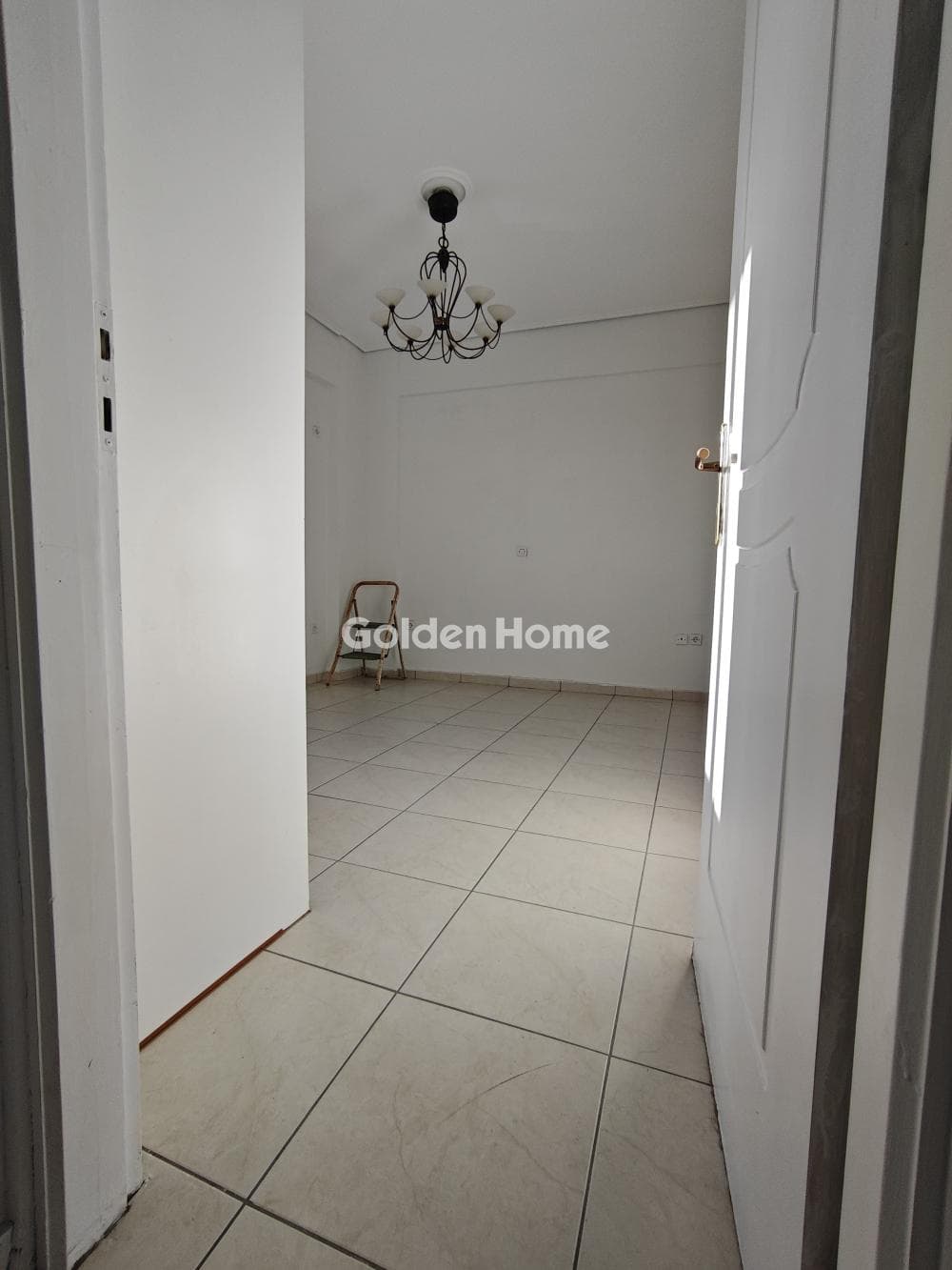 Apartment in Gkrava, Patisia — Photo 16 of 23