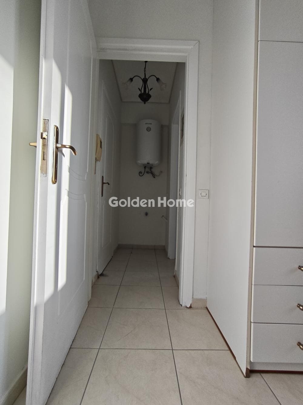 Apartment in Gkrava, Patisia — Photo 18 of 23