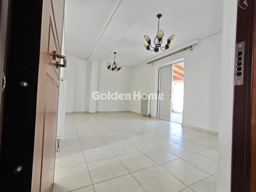 Apartment in Gkrava, Patisia — Photo 10 of 23