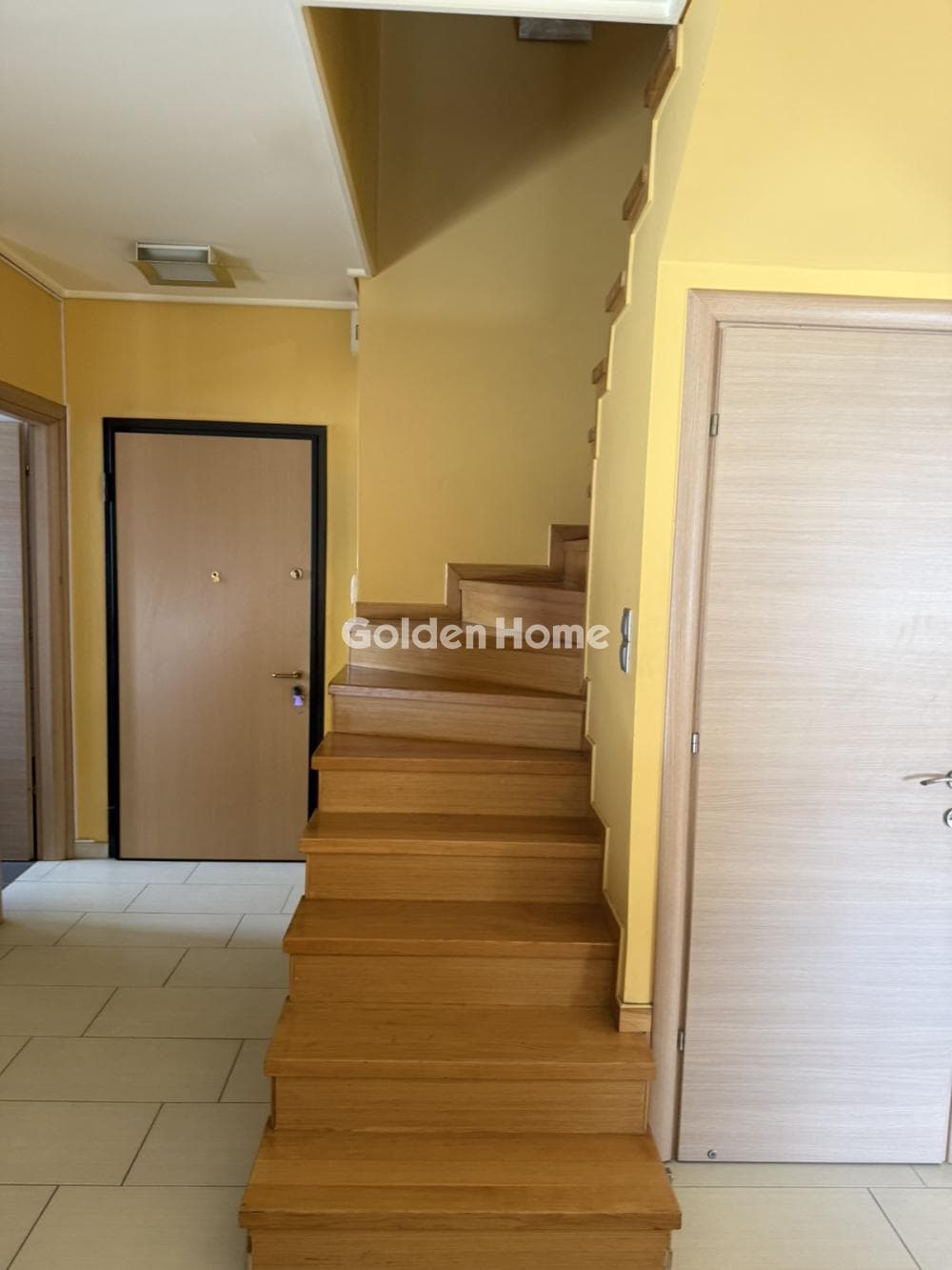 Apartment in Zoodoxos Pigi, Peristeri — Photo 10 of 10