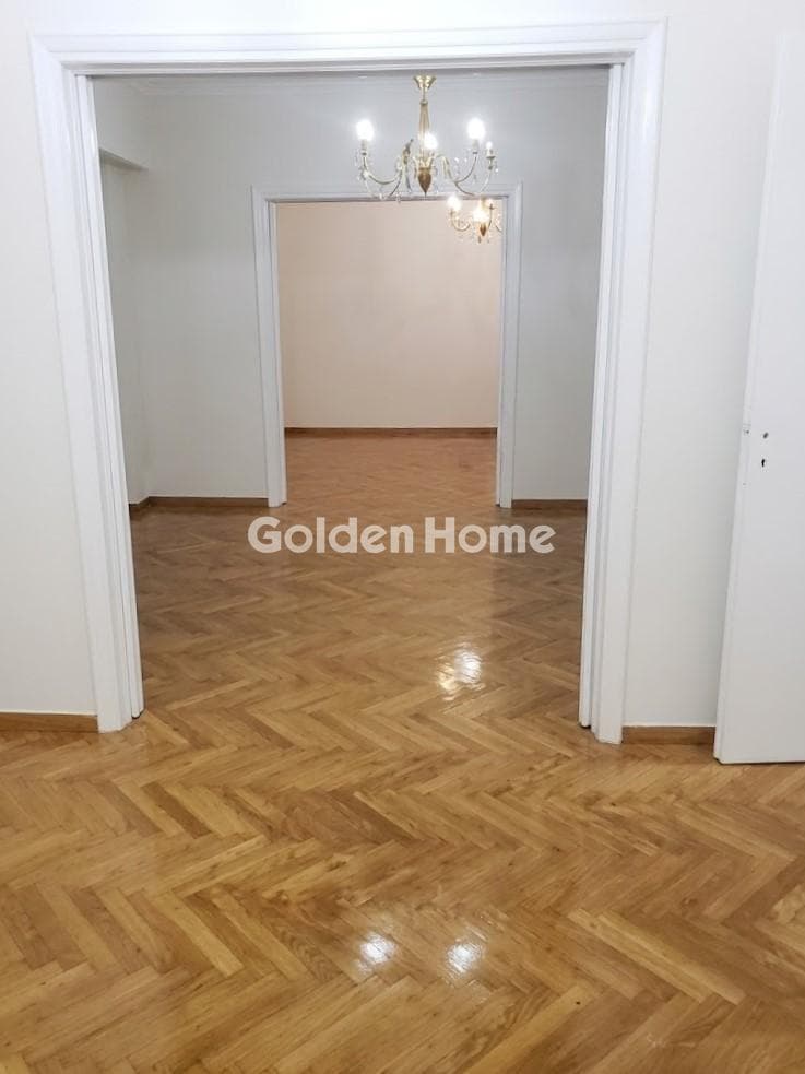 Apartment in Mouseio, Exarchia - Neapoli — Photo 2 of 8
